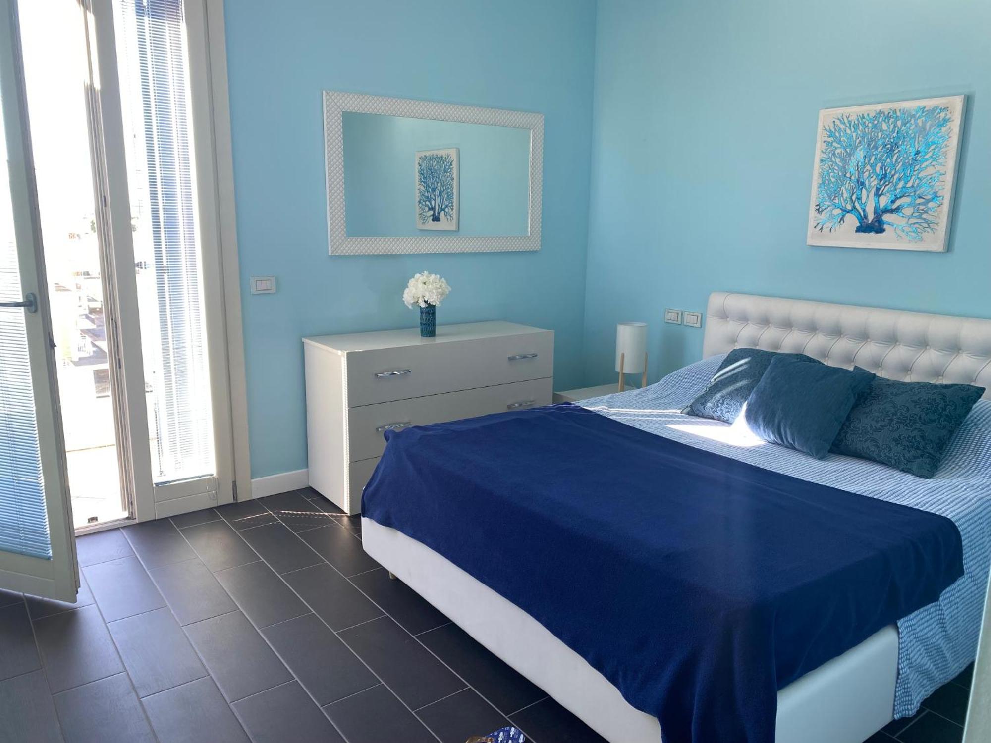 Attico Onda Blu Vista Mare - Acqua - A 150mt Dalla Apartment *