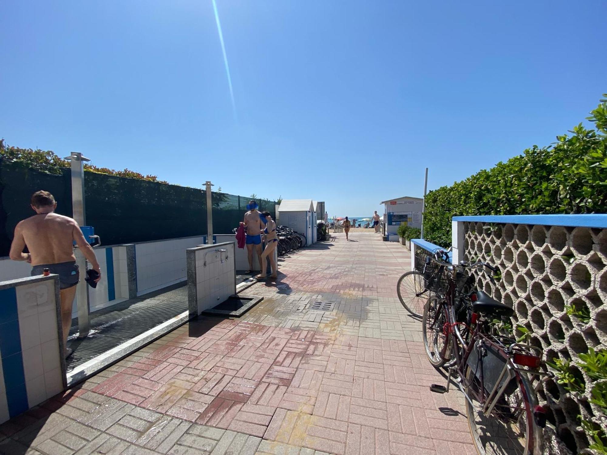 Attico Onda Blu Vista Mare - Acqua - A 150mt Dalla Apartment